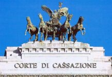 Cassazione: reiterata omissione pagamento imposte configura bancarotta fraudolenta impropria